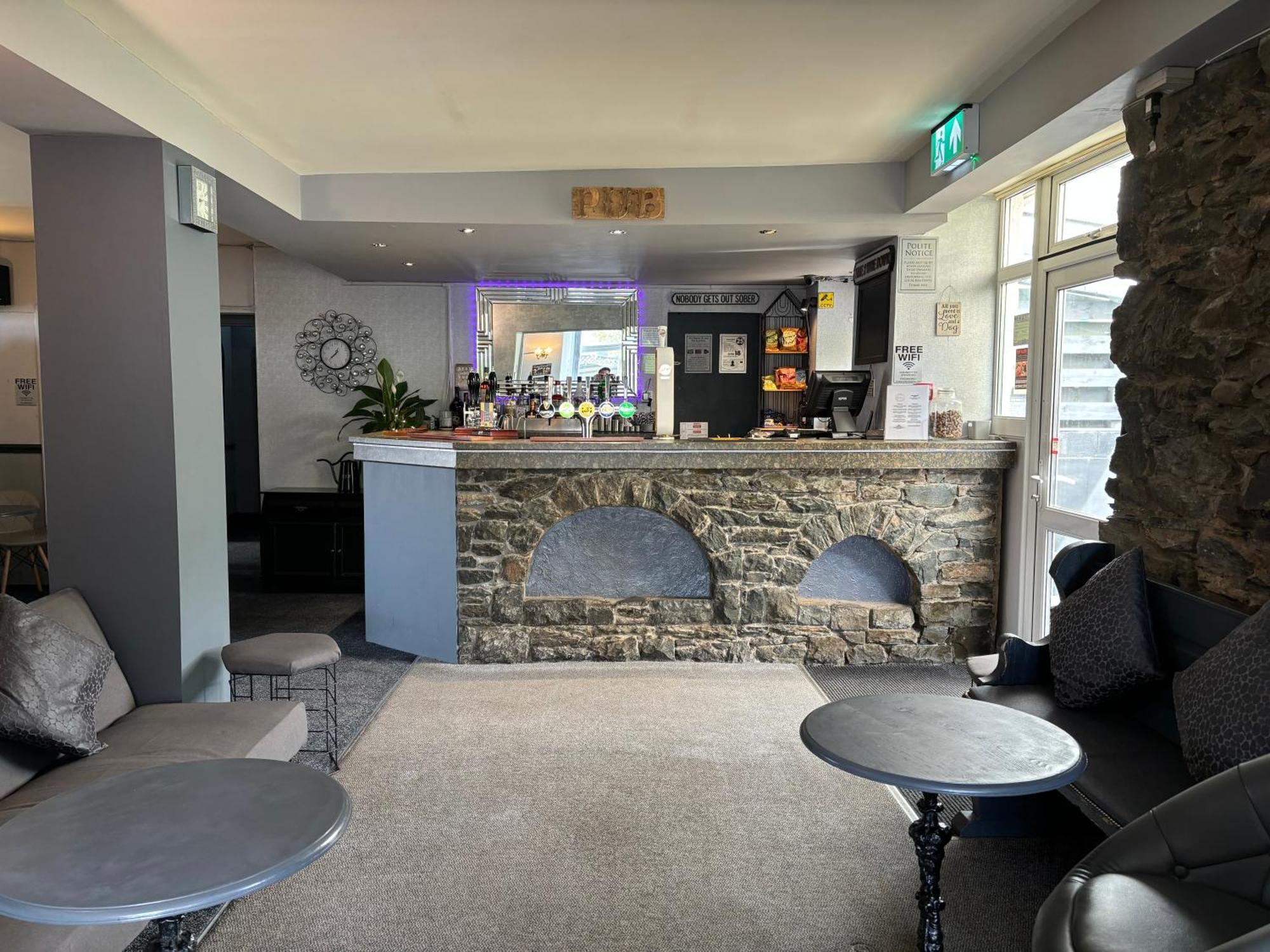 The Queens Hotel Harlech Buitenkant foto